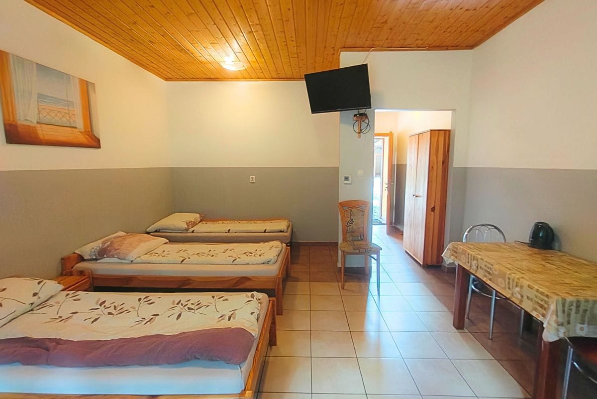 Lokal użytkowy  pokojowe na Sprzedaż
