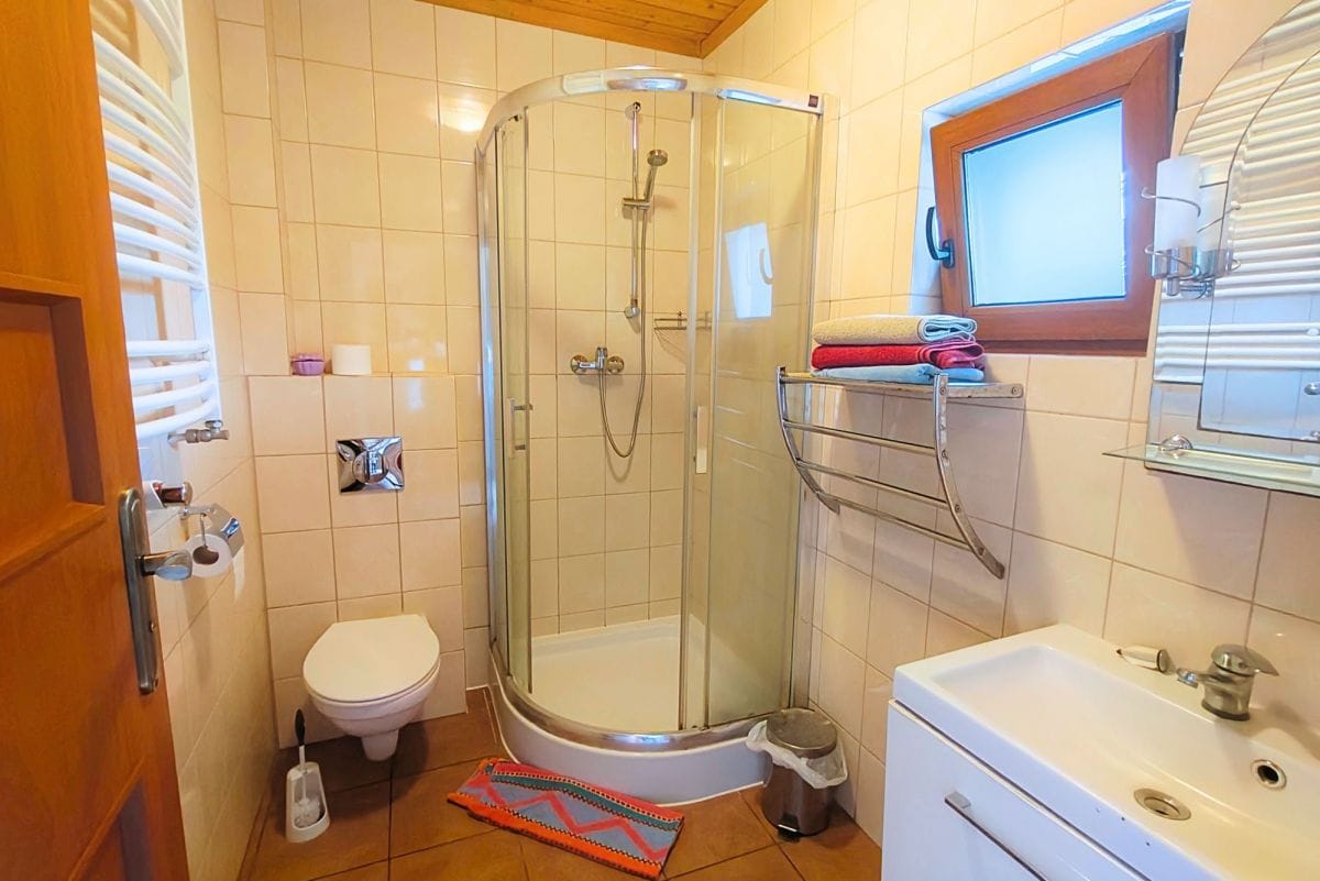 Lokal użytkowy  pokojowe na Sprzedaż