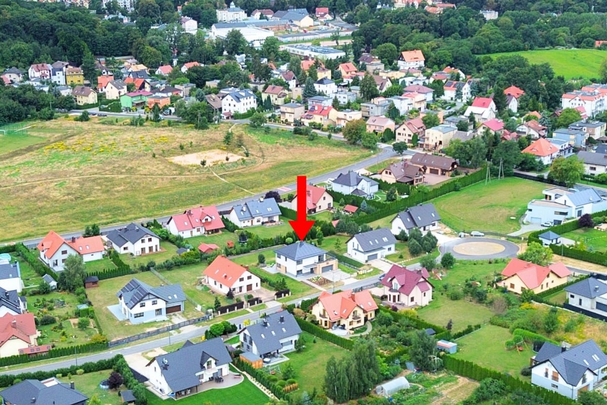 Dom 6 pokojowe na Sprzedaż