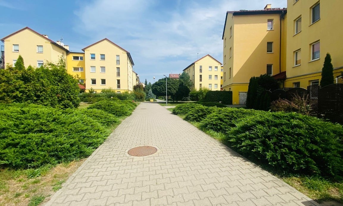 Mieszkanie 4 pokojowe na Sprzedaż