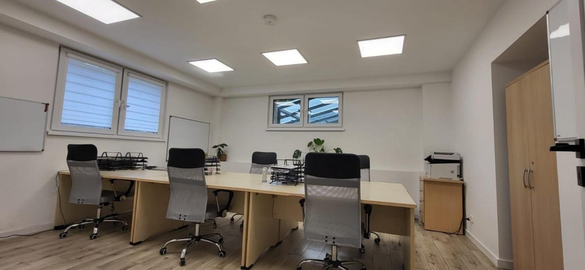 Lokal użytkowy  pokojowe na Wynajem