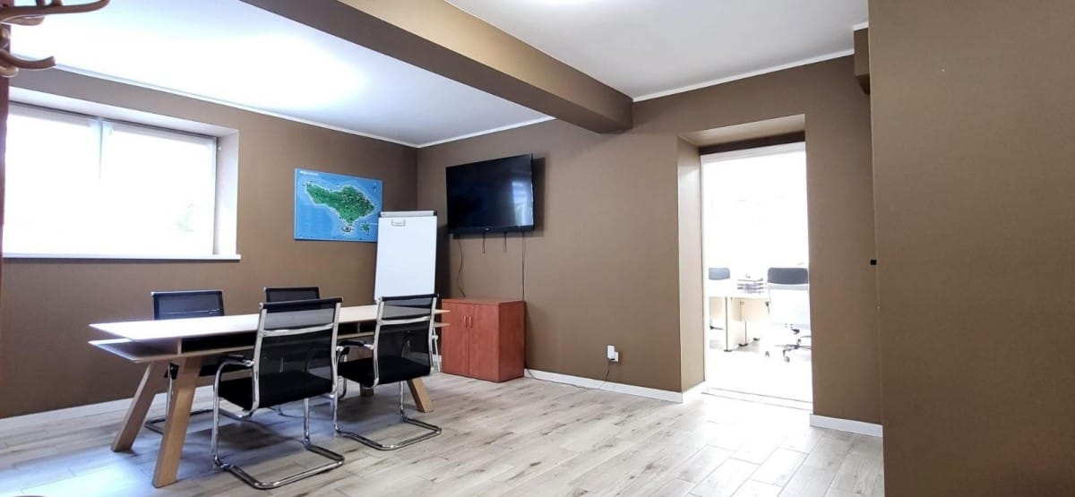 Lokal użytkowy  pokojowe na Wynajem