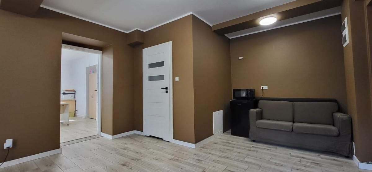 Lokal użytkowy  pokojowe na Wynajem