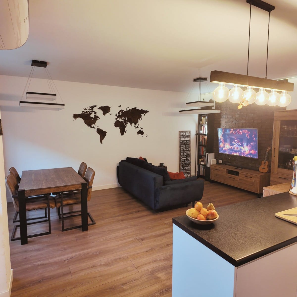 Mieszkanie 3 pokojowe na Sprzedaż