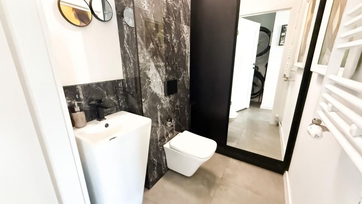 Dom 4 pokojowe na Sprzedaż