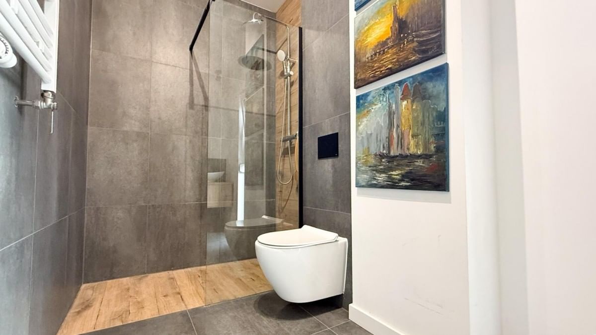 Dom 4 pokojowe na Sprzedaż