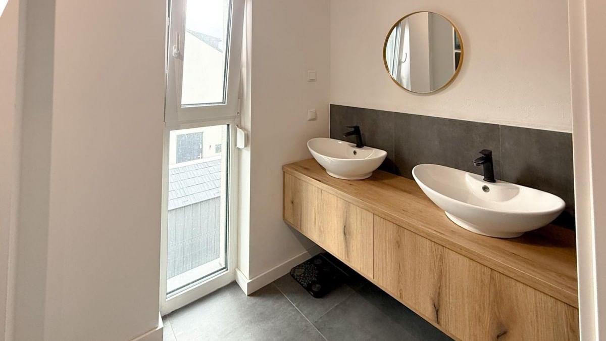 Dom 4 pokojowe na Sprzedaż