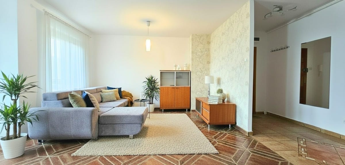 Mieszkanie 3 pokojowe na Sprzedaż