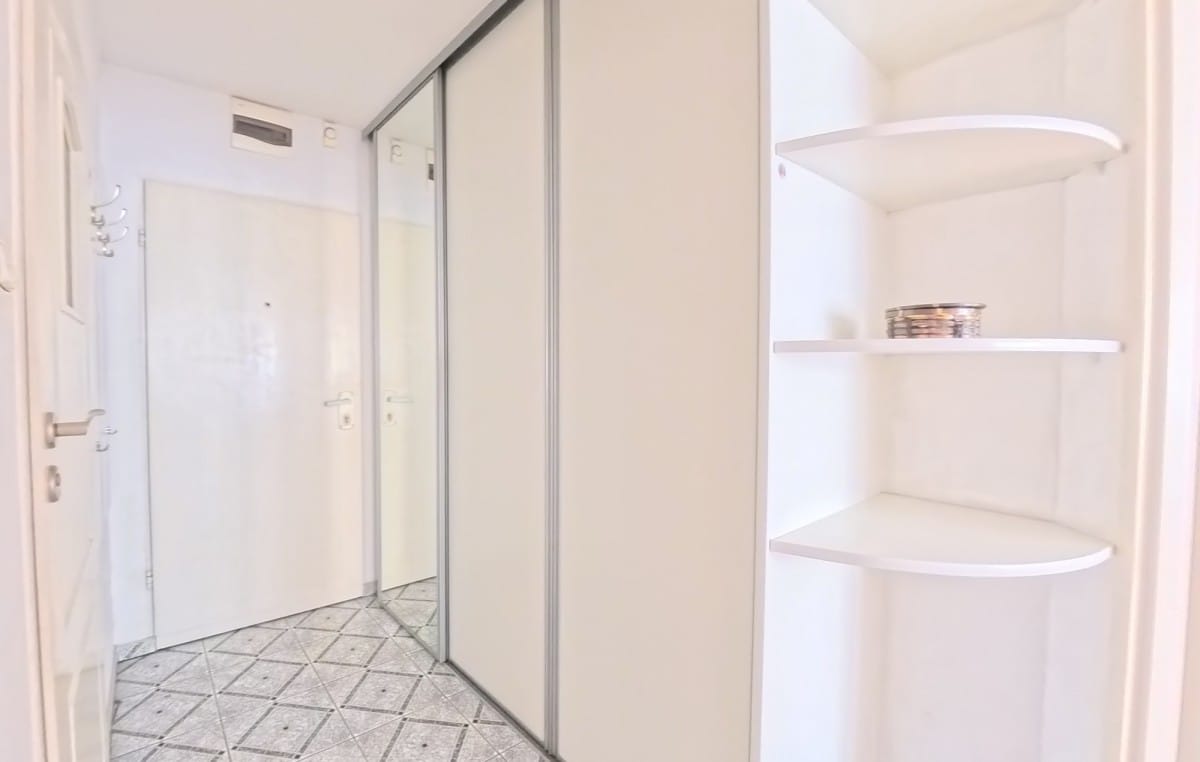 Mieszkanie 2 pokojowe na Sprzedaż