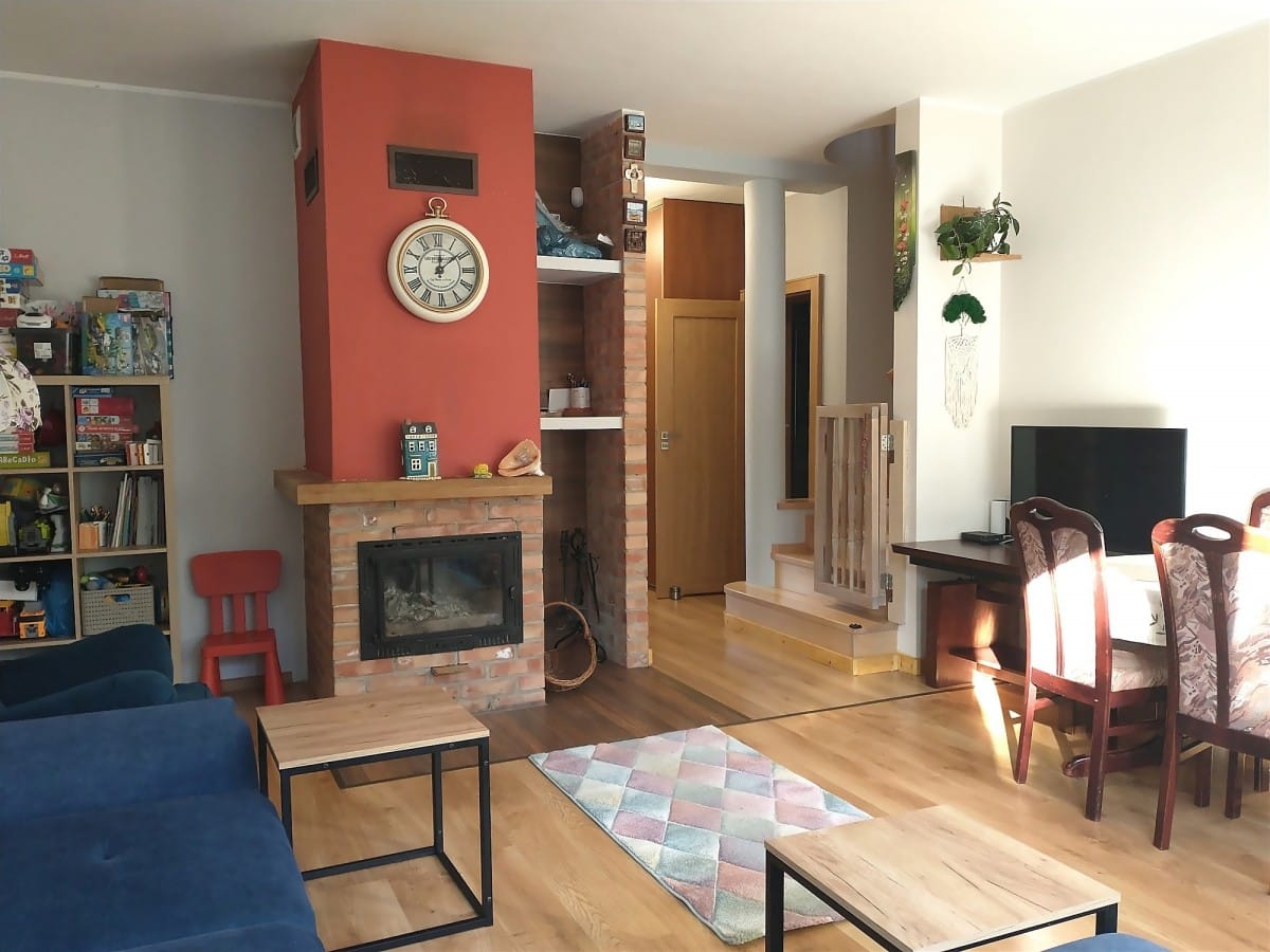 Dom 5 pokojowe na Sprzedaż