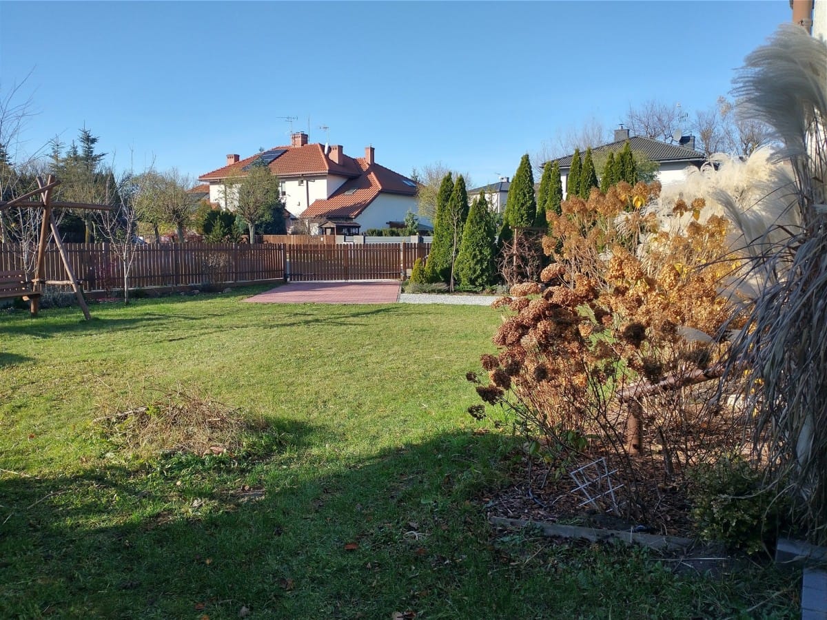 Dom 5 pokojowe na Sprzedaż