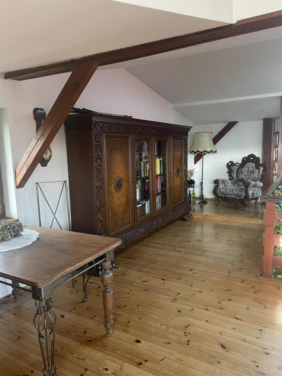 Dom 5 pokojowe na Sprzedaż