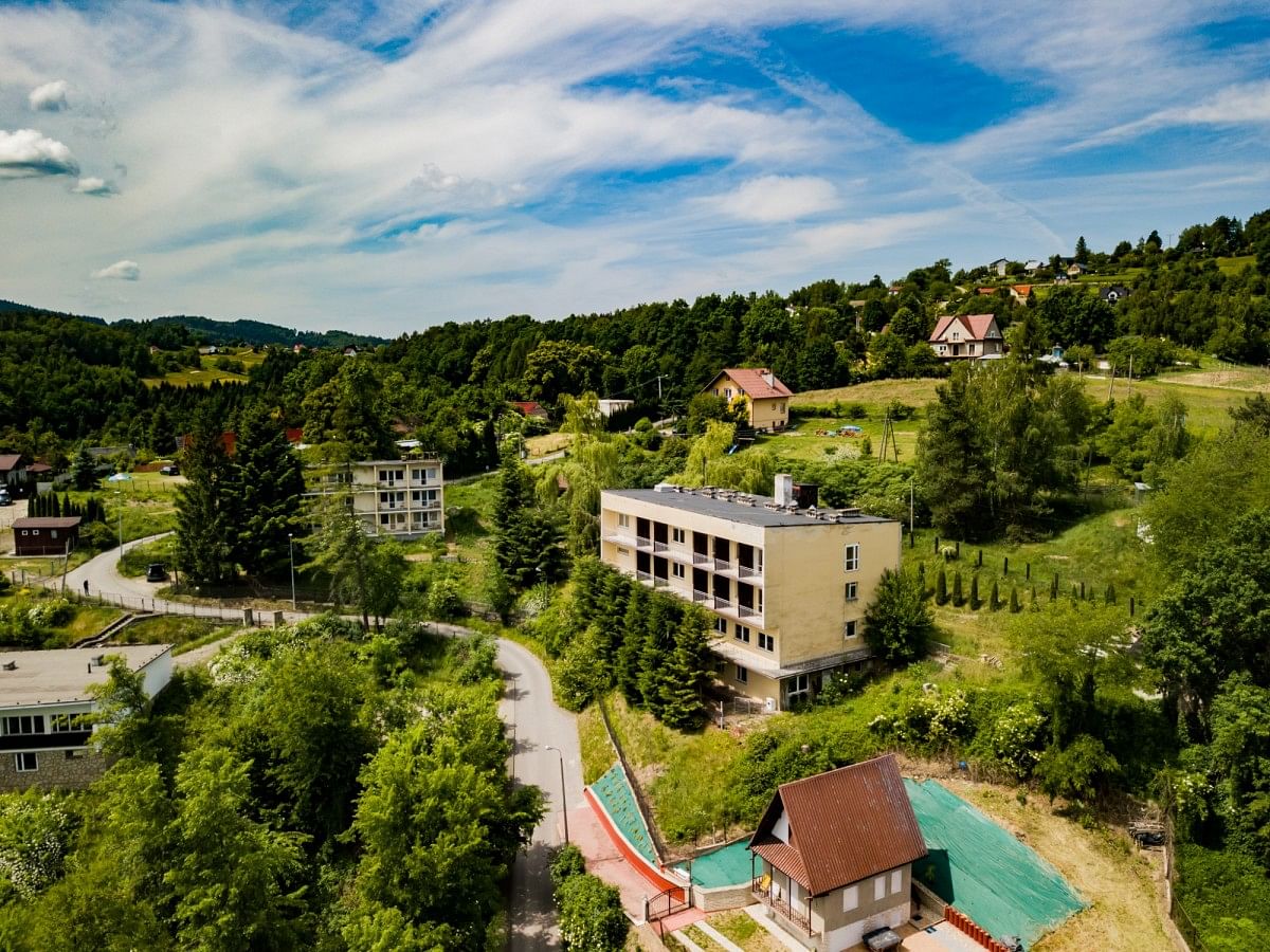 Lokal użytkowy  pokojowe na Sprzedaż