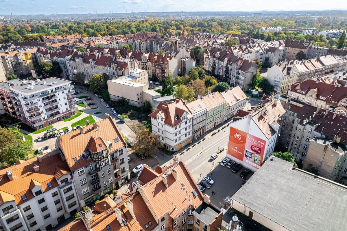 Lokal użytkowy  pokojowe na Sprzedaż