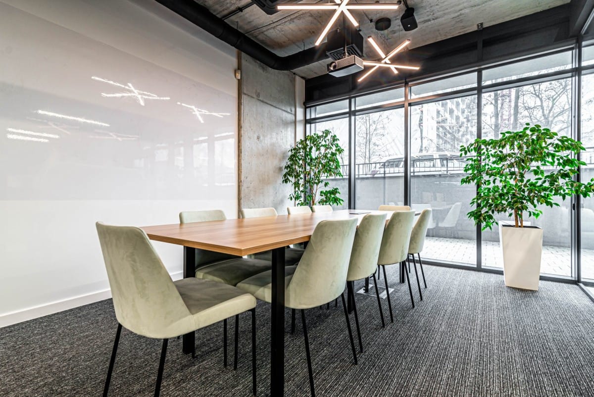 Lokal użytkowy  pokojowe na Sprzedaż