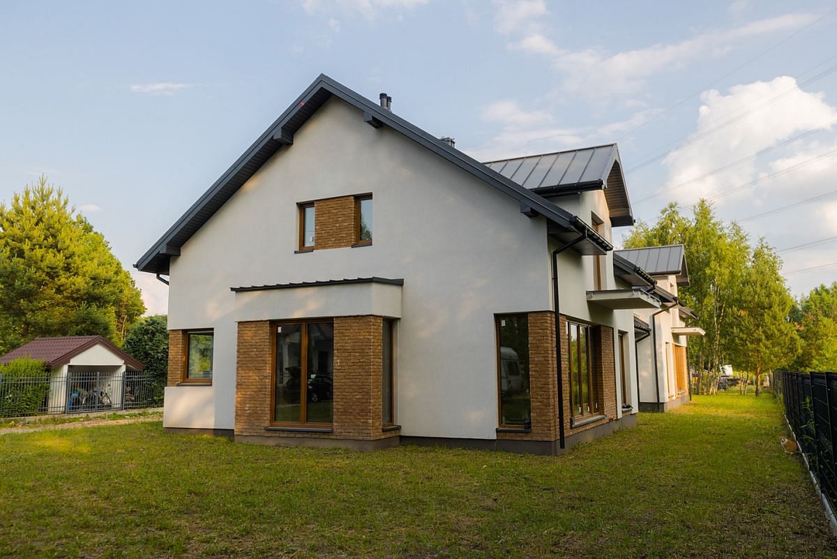 Dom 6 pokojowe na Sprzedaż