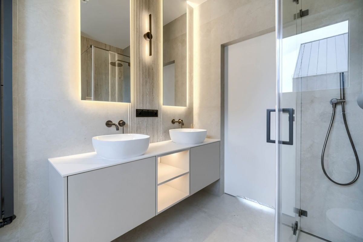 Dom 5 pokojowe na Sprzedaż