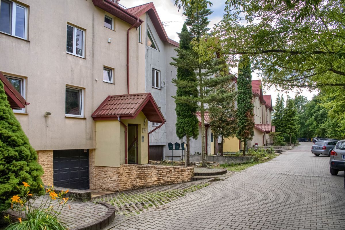 Mieszkanie 4 pokojowe na Wynajem