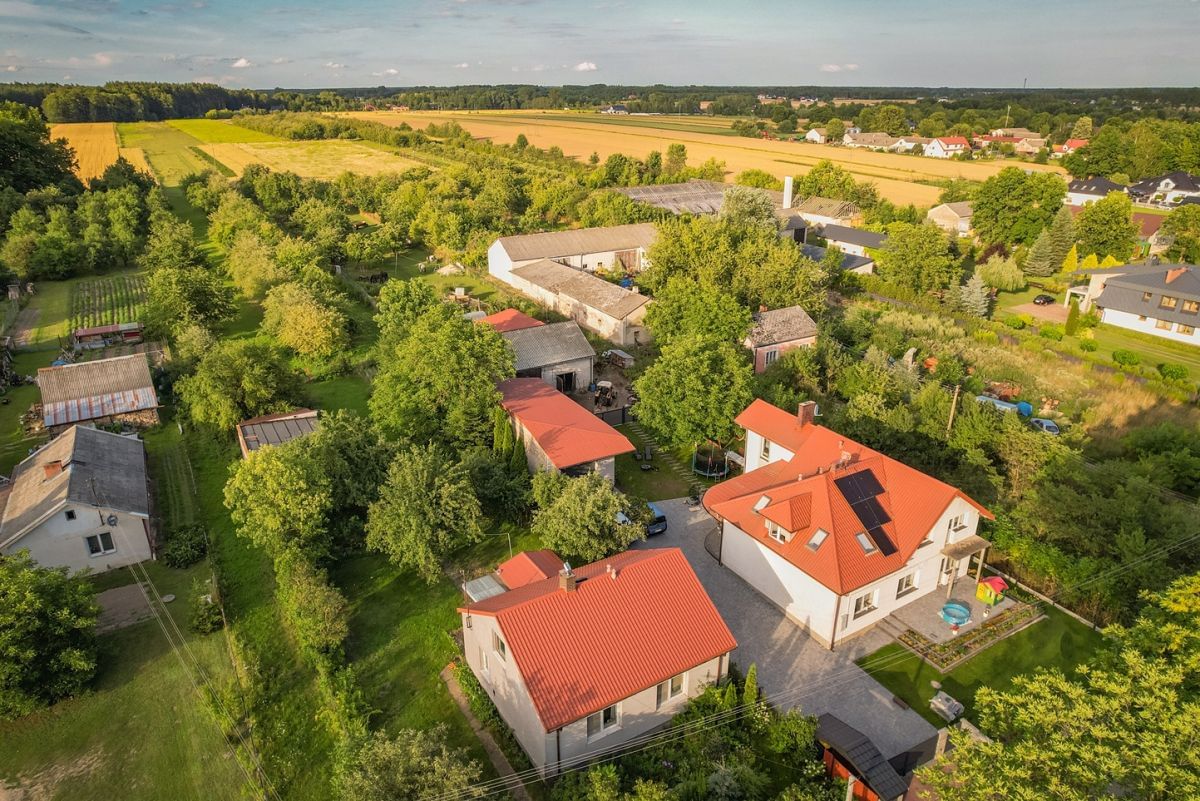 Dom 3 pokojowe na Sprzedaż