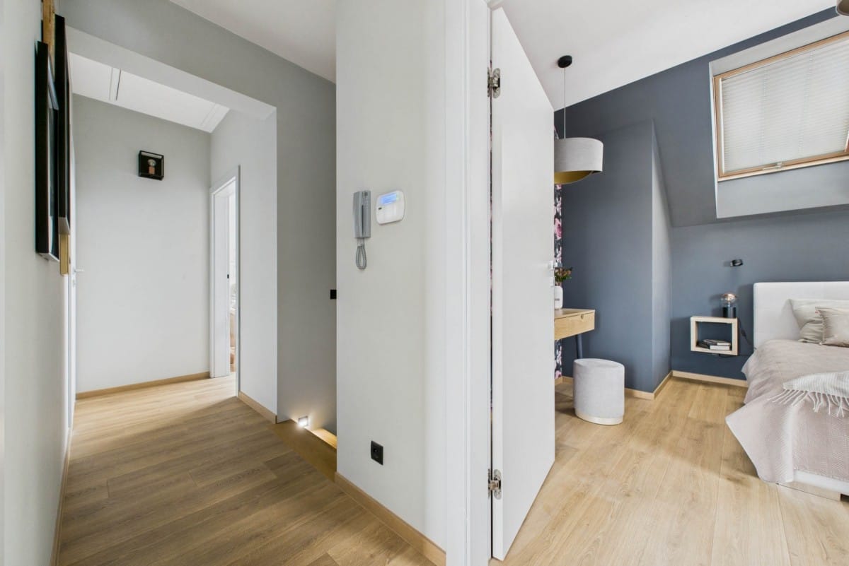 Dom 4 pokojowe na Sprzedaż