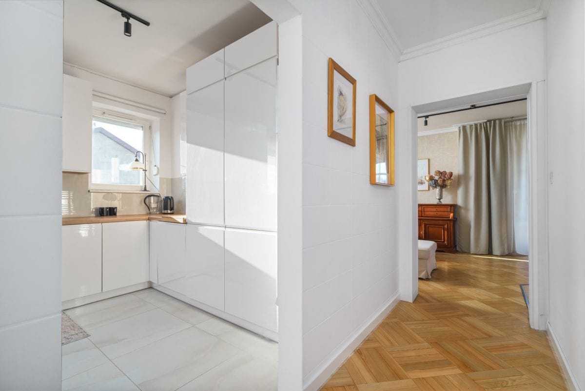 Dom 10 pokojowe na Sprzedaż