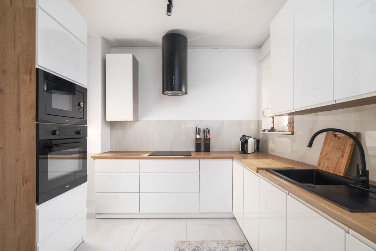 Dom 10 pokojowe na Sprzedaż