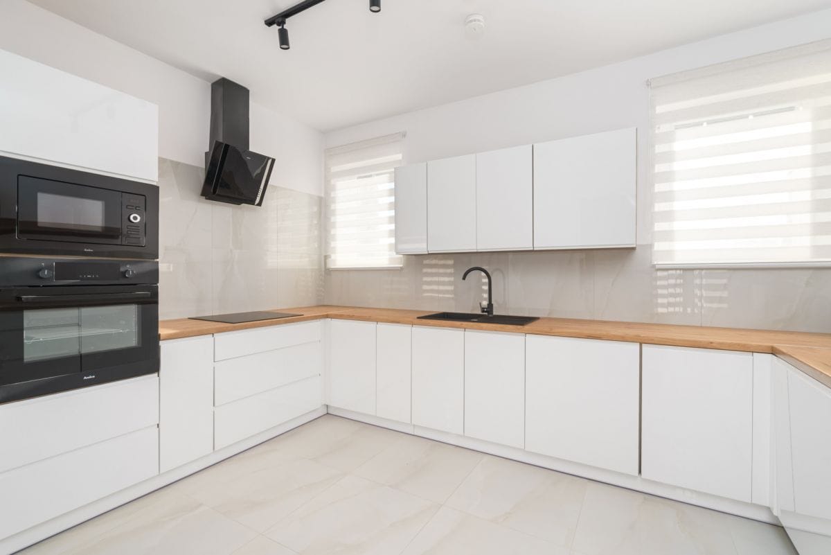 Lokal użytkowy  pokojowe na Sprzedaż