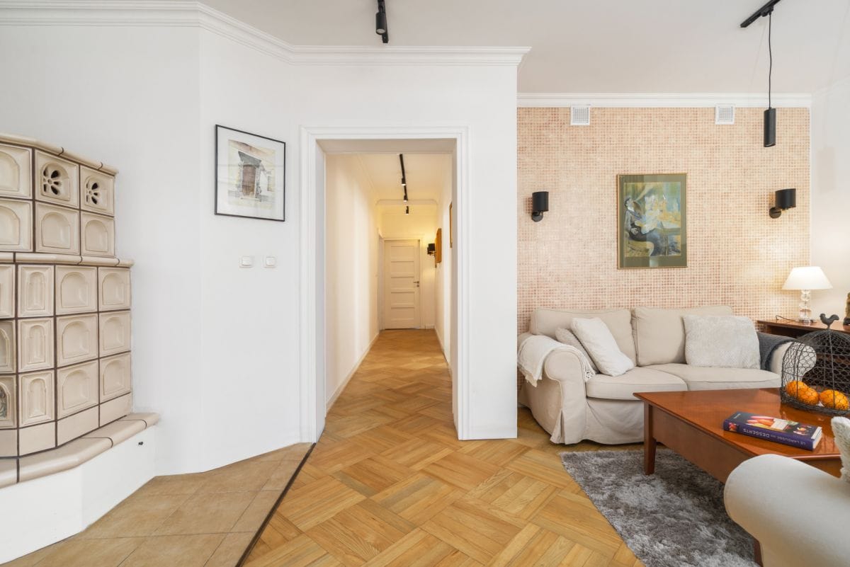 Lokal użytkowy  pokojowe na Sprzedaż