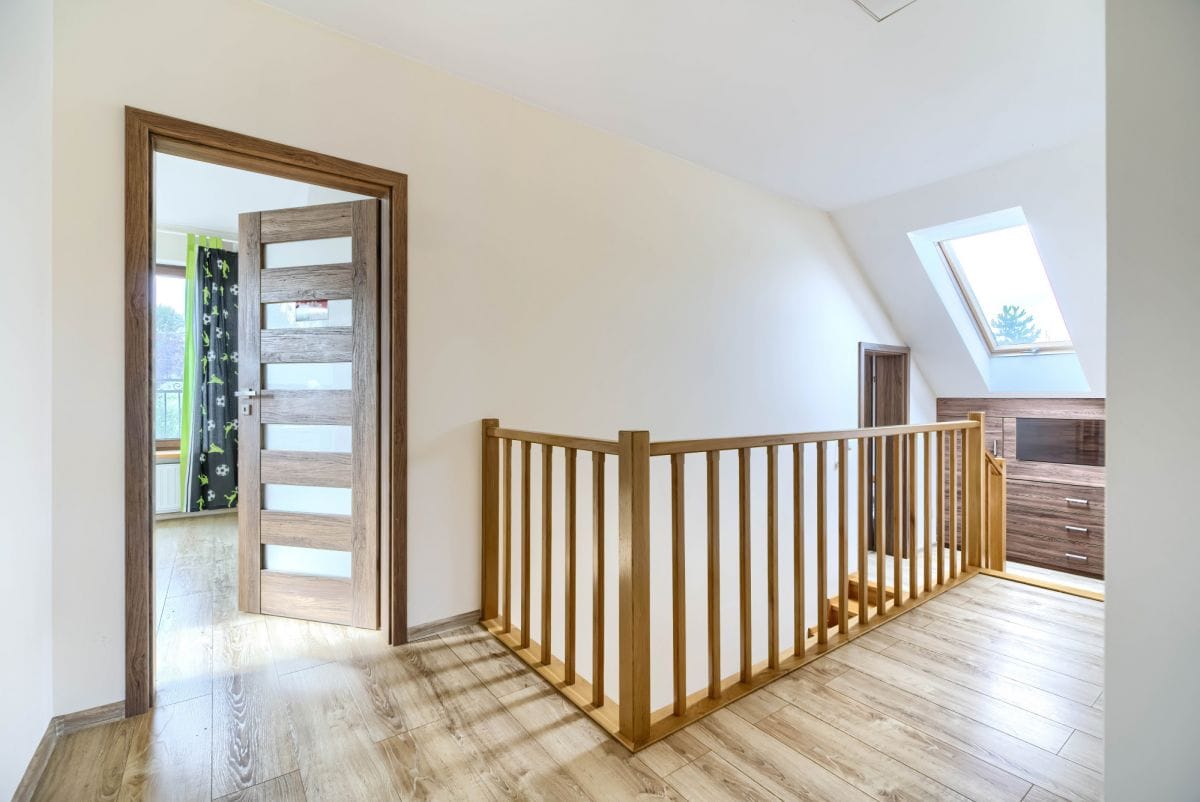 Dom 7 pokojowe na Sprzedaż