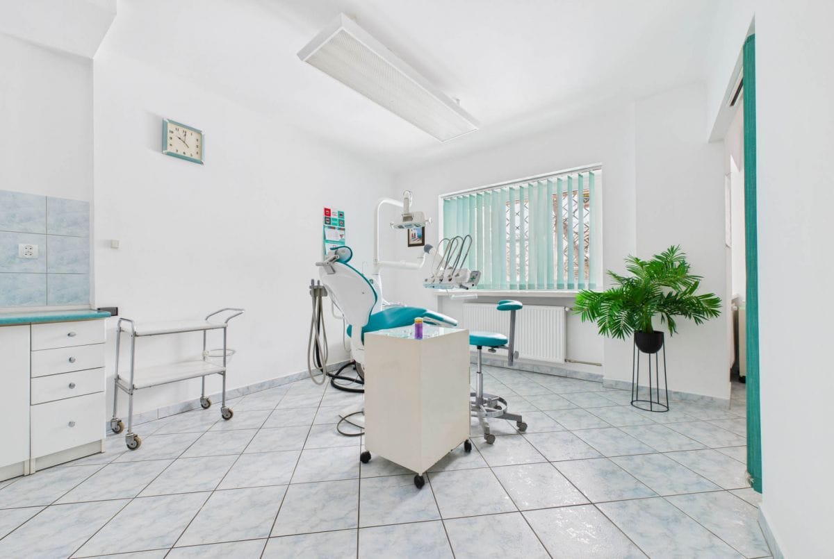 Lokal użytkowy  pokojowe na Sprzedaż