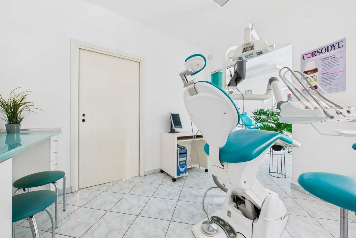 Lokal użytkowy  pokojowe na Sprzedaż