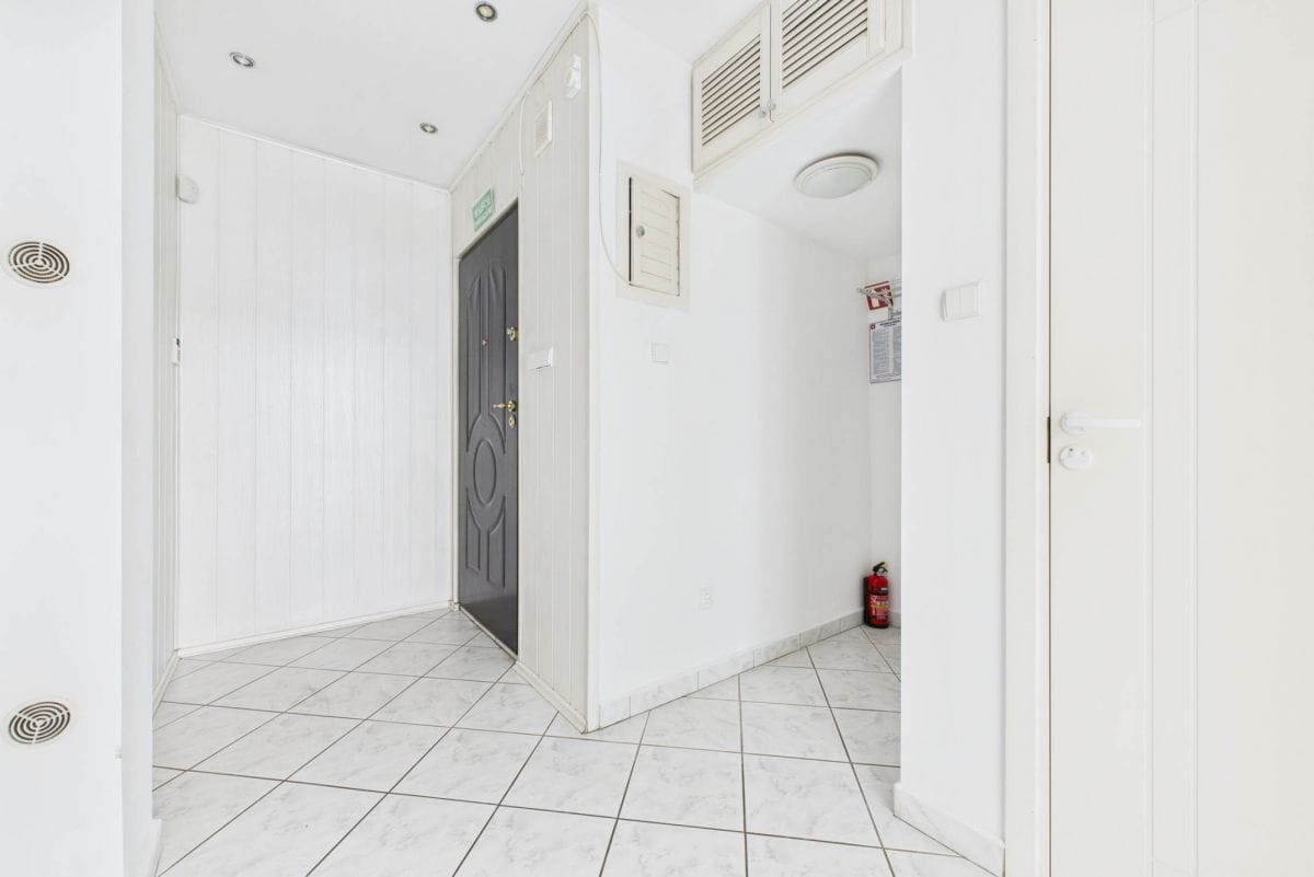 Lokal użytkowy  pokojowe na Sprzedaż