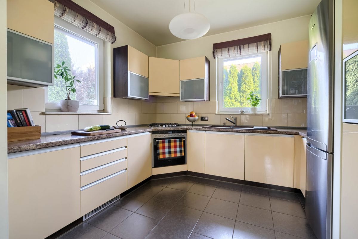 Dom 5 pokojowe na Sprzedaż