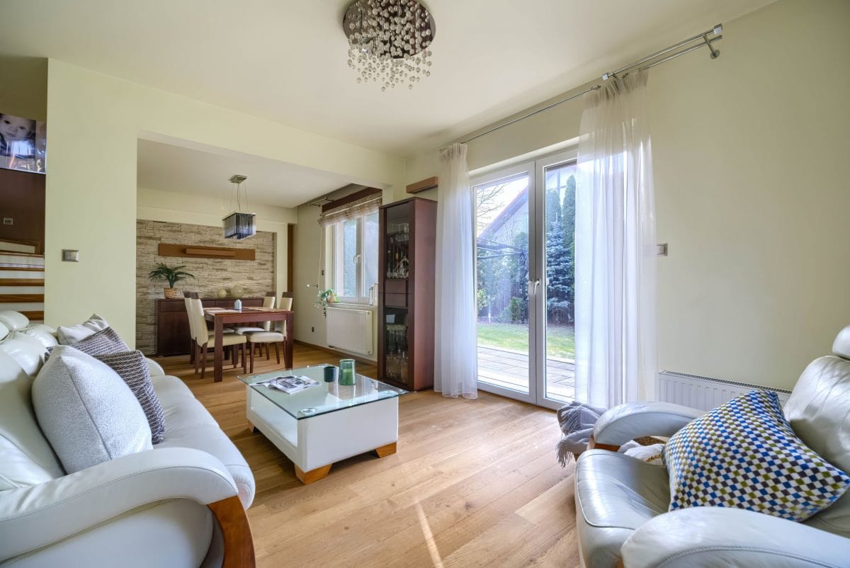 Dom 5 pokojowe na Sprzedaż