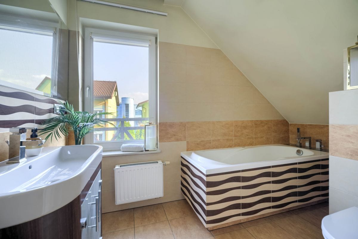 Dom 5 pokojowe na Sprzedaż