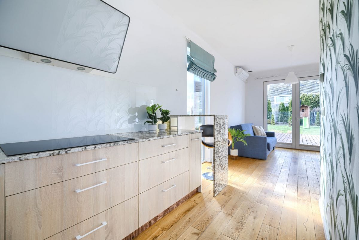 Dom 4 pokojowe na Sprzedaż