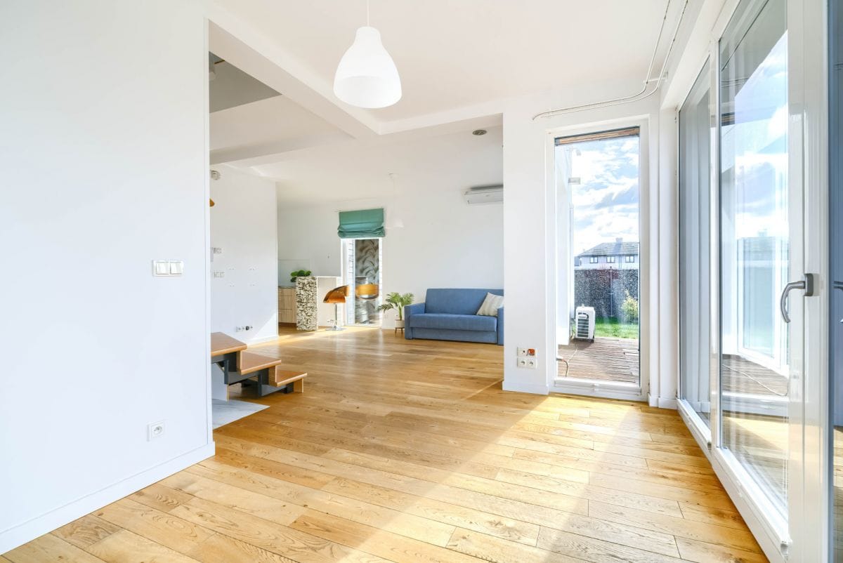 Dom 4 pokojowe na Sprzedaż