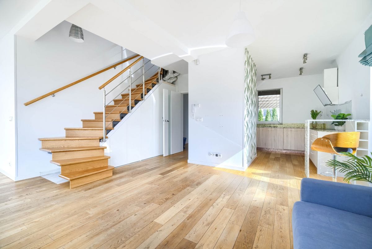 Dom 4 pokojowe na Sprzedaż