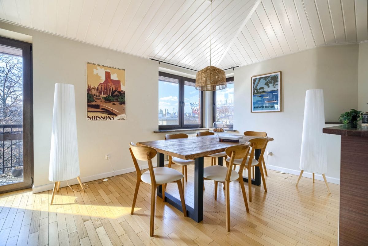 Mieszkanie 5 pokojowe na Sprzedaż