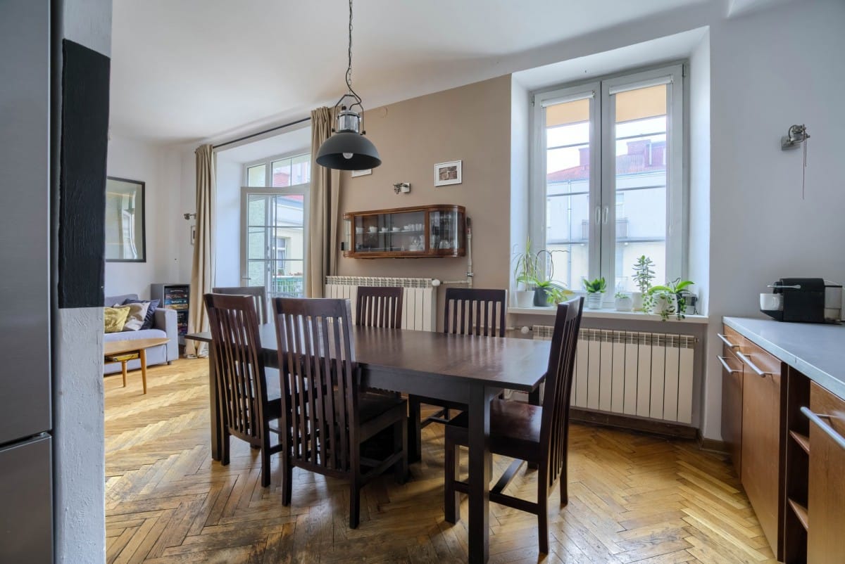 Mieszkanie 4 pokojowe na Sprzedaż