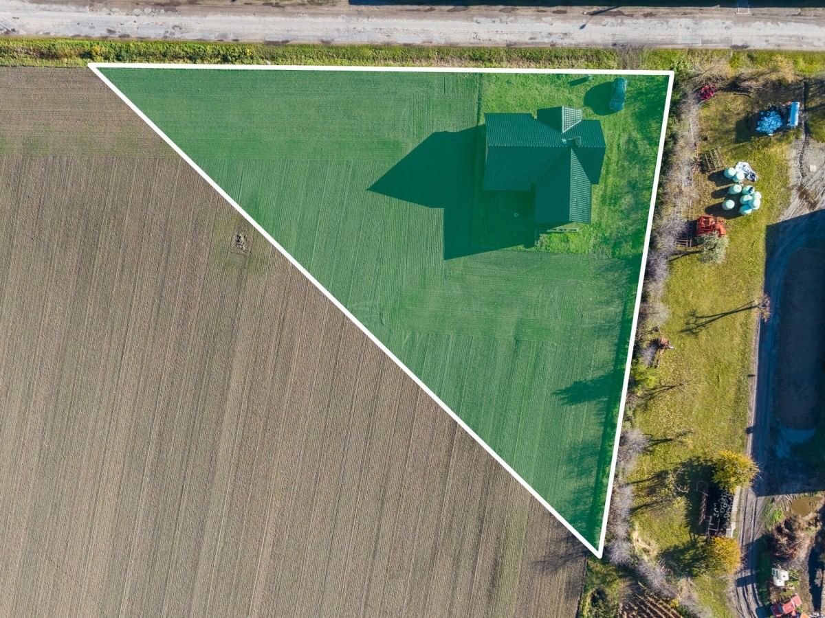 Dom 4 pokojowe na Sprzedaż