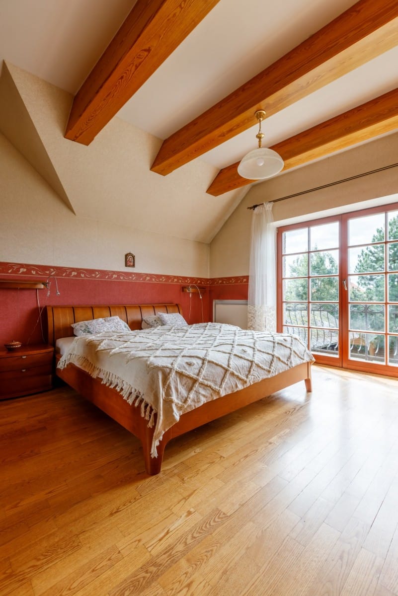 Dom 6 pokojowe na Sprzedaż