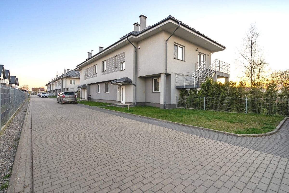Dom 5 pokojowe na Sprzedaż