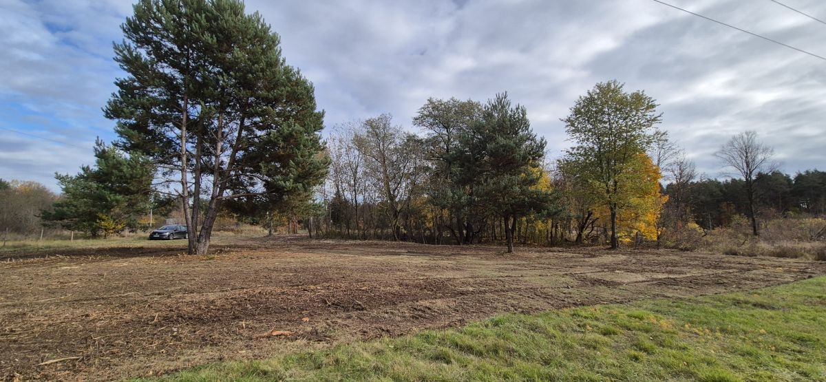 Działka  pokojowe na Sprzedaż