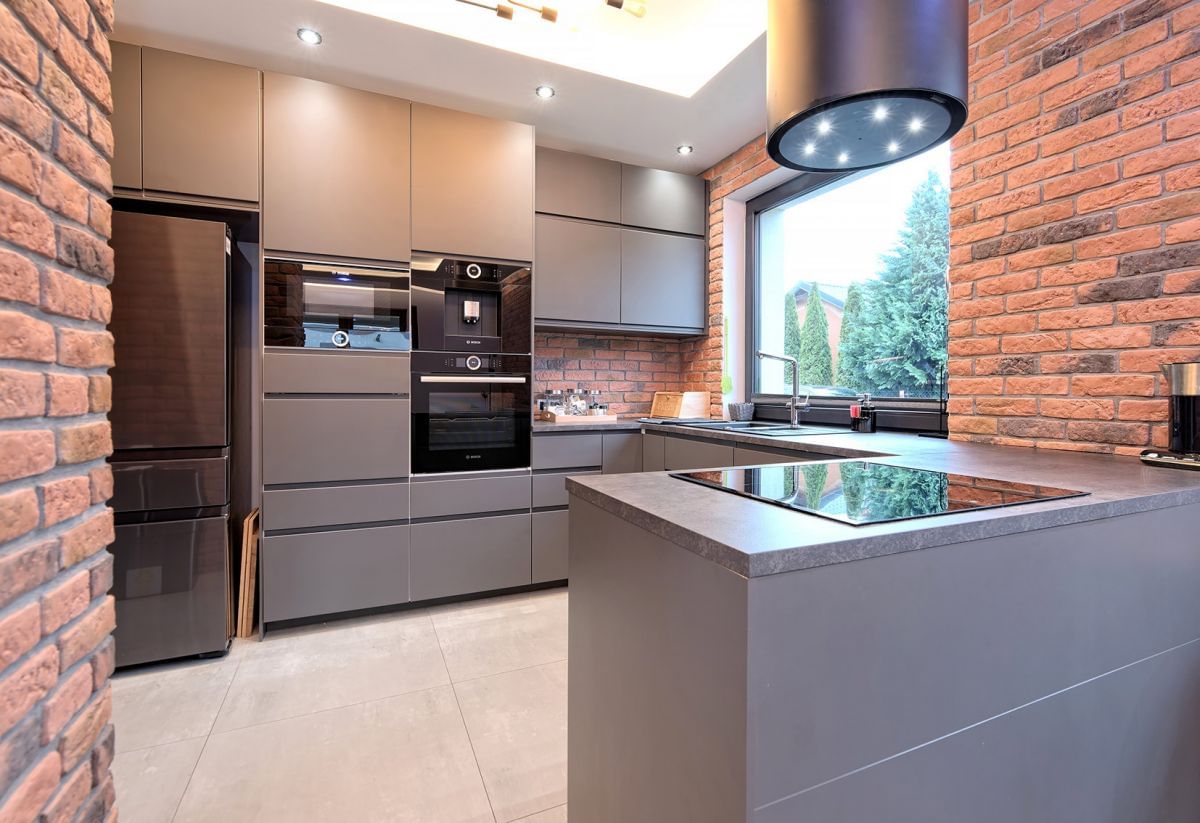 Dom 7 pokojowe na Sprzedaż