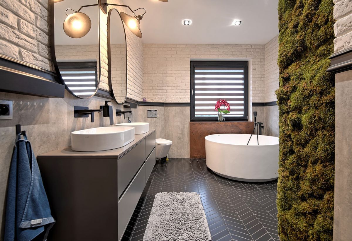 Dom 7 pokojowe na Sprzedaż