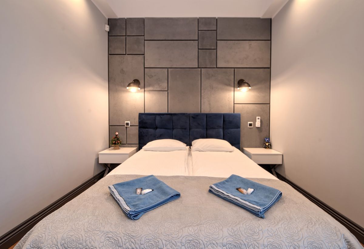 Dom 7 pokojowe na Sprzedaż