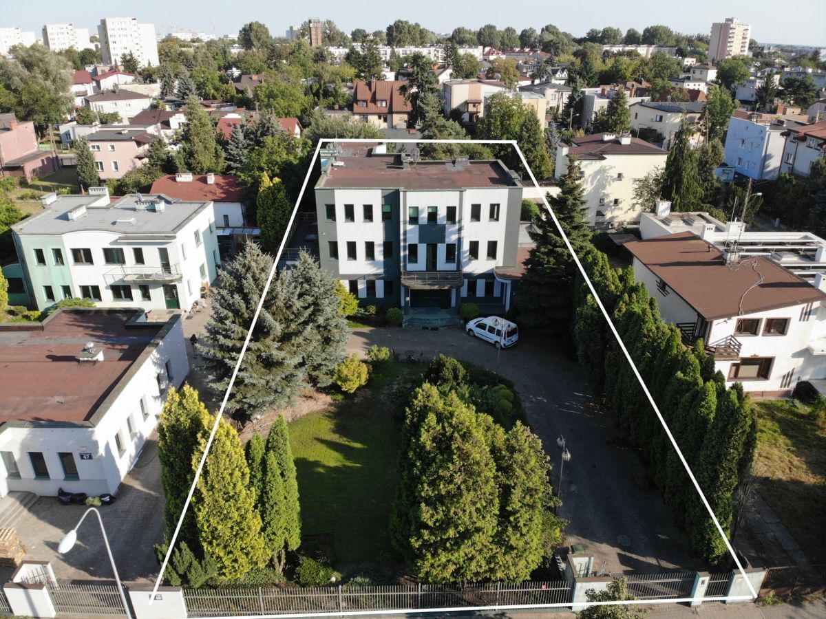 Lokal użytkowy  pokojowe na Sprzedaż