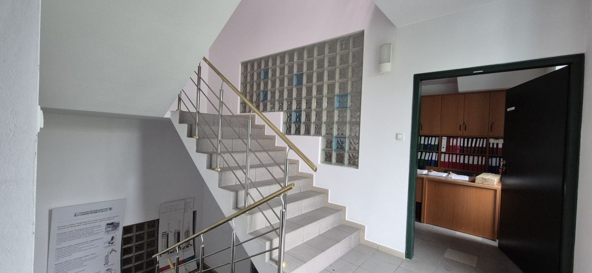 Lokal użytkowy  pokojowe na Sprzedaż