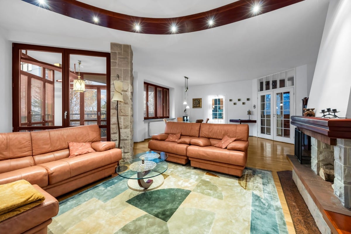 Mieszkanie 3 pokojowe na Sprzedaż